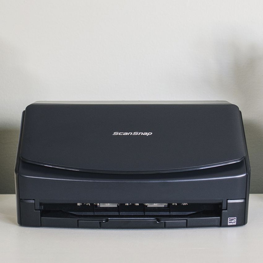 Fujitsu Scansnap IX1400.