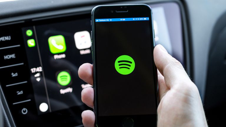 Spotify应用程序在iPhone上运行