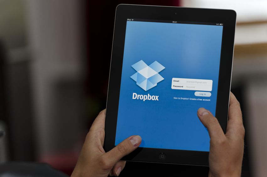 带Dropbox App的iPad设备